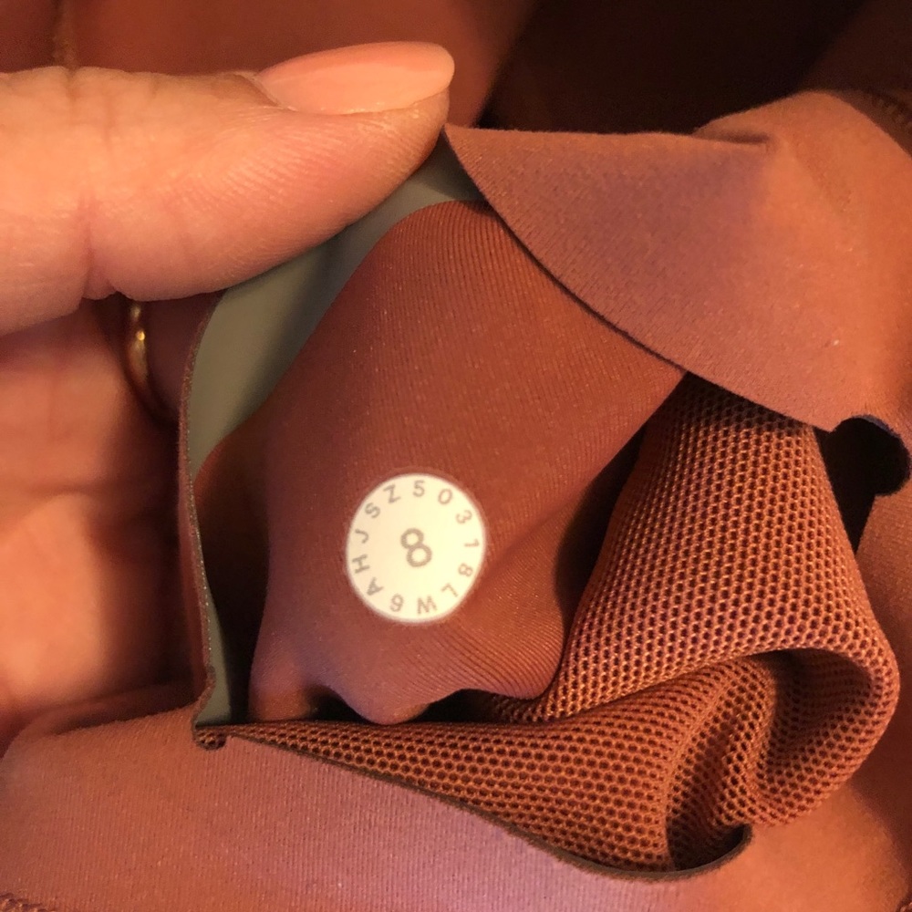 Lululemon In Movement Crop - Picture 5 of 5